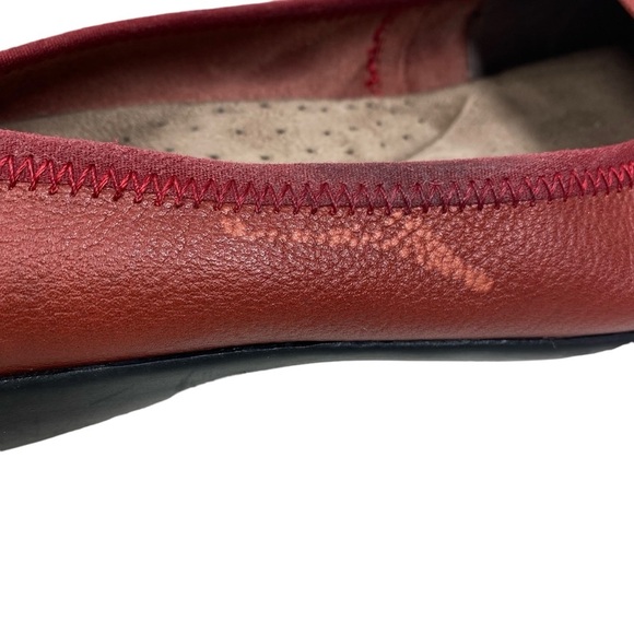 ARRAY Willow Flats 9.5W‎ Slip on Loafers Pleated Front Metal Accents Deep Red - Picture 9 of 12